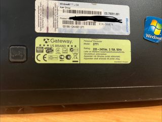 Gateway DT71 Ordenador de Sobremesa