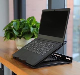 Soporte para portátil ajustable