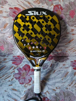 Pala Pádel Síux Electra ST4 Pro