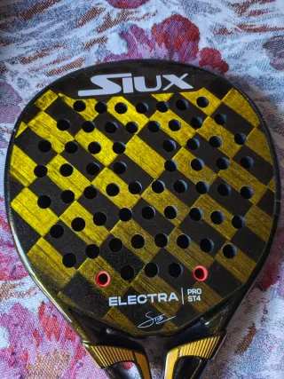 Pala Pádel Síux Electra ST4 Pro