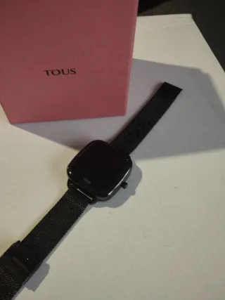 Reloj Tous Negro con Caja Rosa