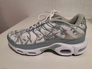 Zapatillas NIKE Air TN Talla 42 (NUEVAS)