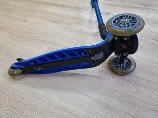 Patinete Globber 3 ruedas azul