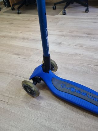 Patinete Globber 3 ruedas azul