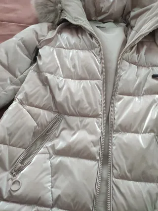 Cazadora rosa con brillo talla S. Tb para M