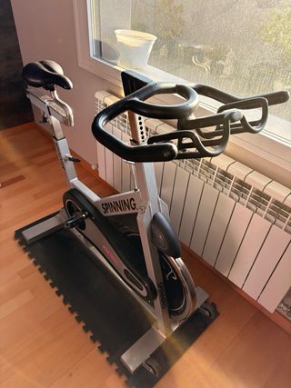 Se vende bici de SPINNING