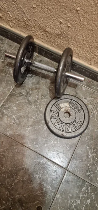 Manubri e pesi regolabili con panca per addominali