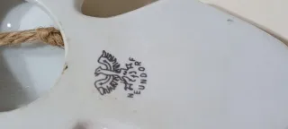 Acquasantiera Neundorf in porcellana