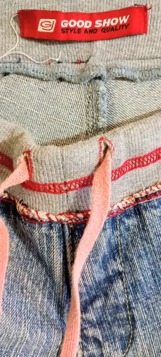 Jeans vita elasticizzata con laccetto