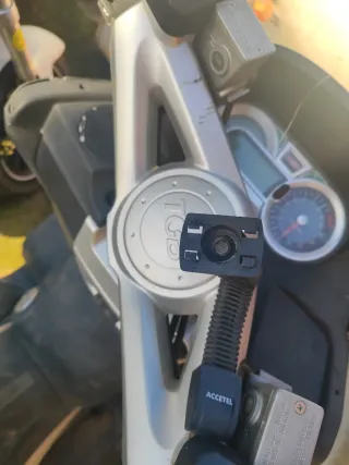 Guardabarros delantero TGB XMOTION y tapa cofre