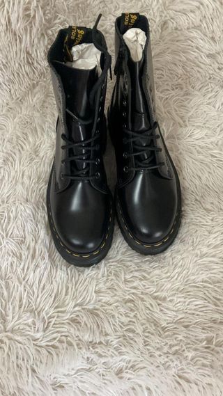 Botas Dr. Martens n38 nuovi in pelle