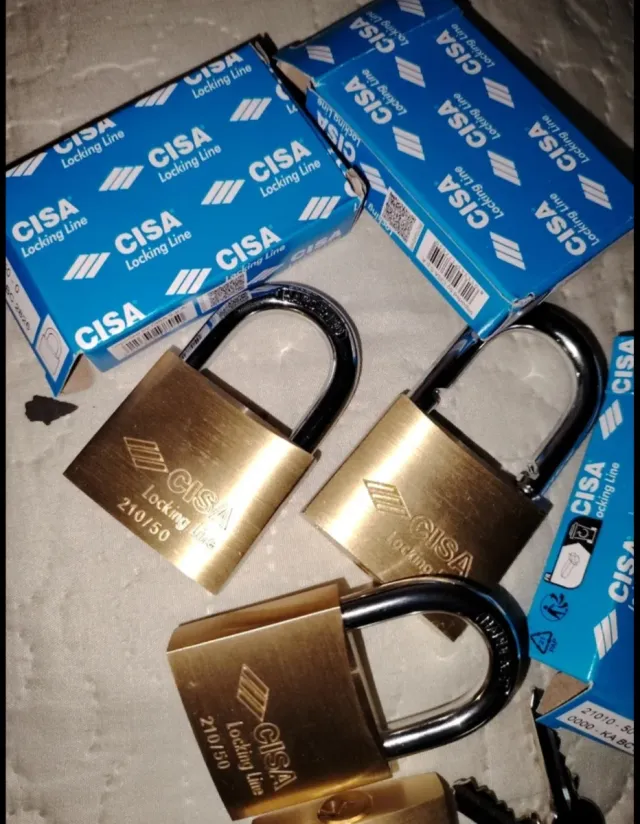 Lucchetti a chiave unica CISA - 2 chiave in totale