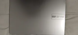 Portátil Asus Vivobook Intel Core i3