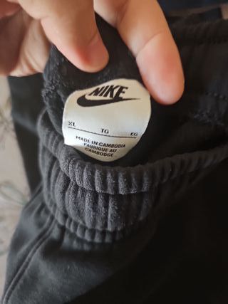 Conjunto chándal Nike negro
