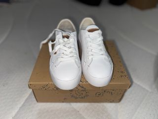 Zapatos blancos mujer