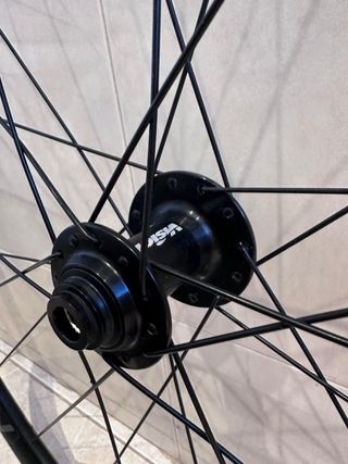 Ruedas Visión Velomann VR30 con Cassette 12v