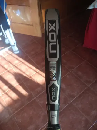 Pala de pádel NOX Luxury Genius