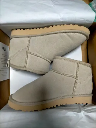 Botas borreguito beige talla 37