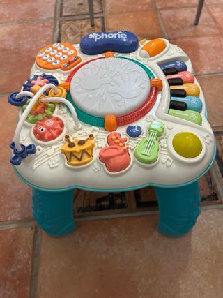 Mesa de actividades musical infantil