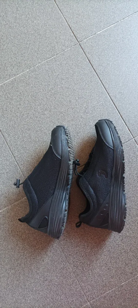 Tênis de segurança pretos