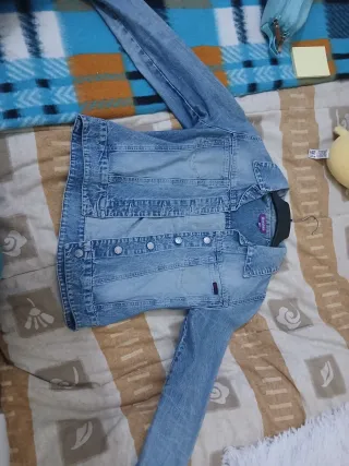 Chaqueta vaquera Bershka mujer Talla S