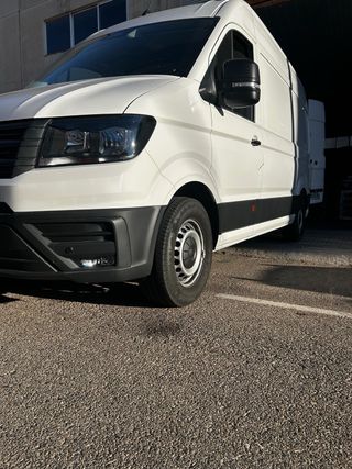 MUDANZAS Y TRANSPORTES