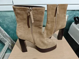 Botines Zara Piel Beige Tacón Plataforma