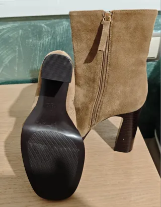 Botines Zara Piel Beige Tacón Plataforma