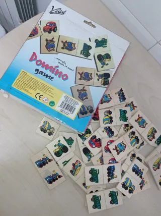 Dominó infantil de madera