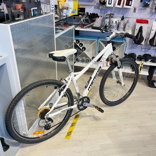 Bicicleta Merida Julieta 10
