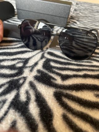 Occhiali da sole Prada Aviator