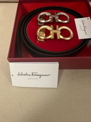 Cinturón Salvatore Ferragamo 115cm con hebillas