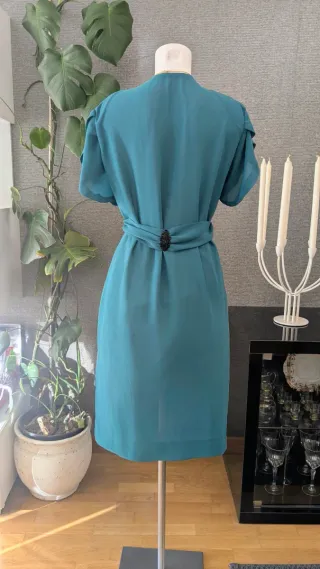 Vestido fiesta crepé hojas pedrería