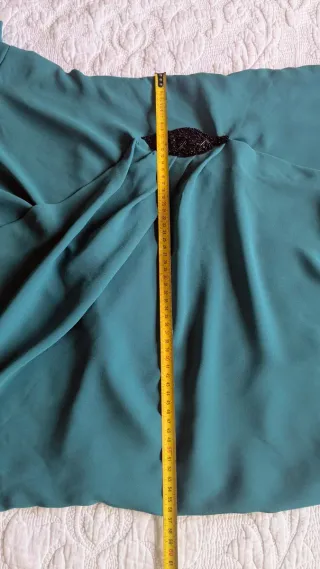 Vestido fiesta crepé hojas pedrería