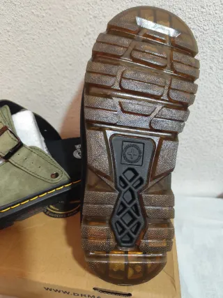 Zapatillas Dr. Martens Verde Oliva