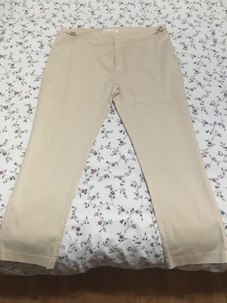 Pantalón beige
