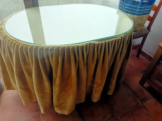 Tavolo barella con gonne e cristallo