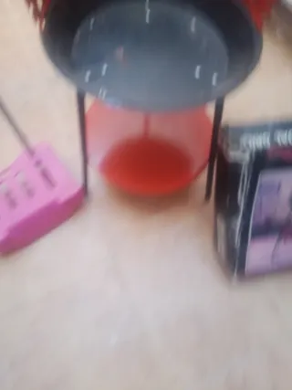 Barbecue in metallo e plastica