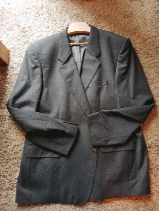 Chaqueta americana gris marca 64
