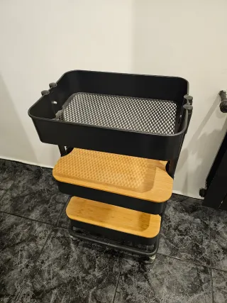 Carrito IKEA Raskog Negro con baldas de madera