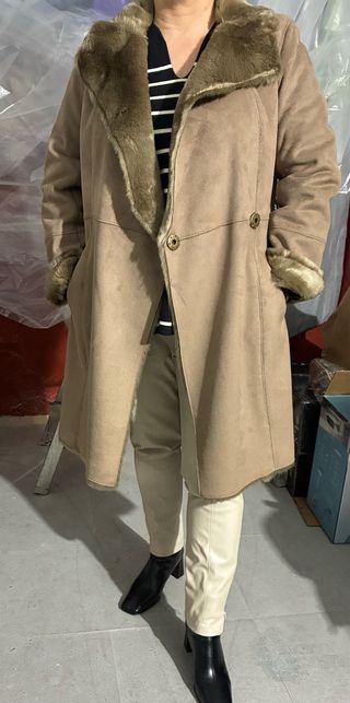 Abrigo imitación piel 46 NUEVO.