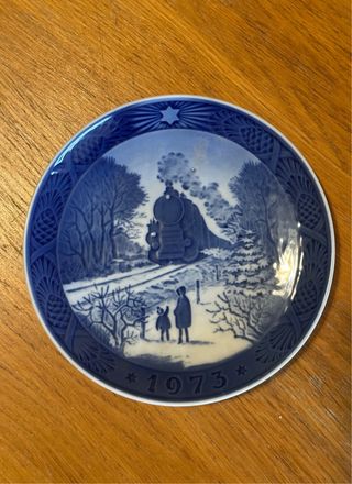 Piatto Royal Copenhagen 1973