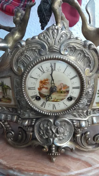 Reloj de sobremesa siglo XIX
