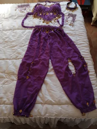 Traje Danza Oriental Morado y Dorado
