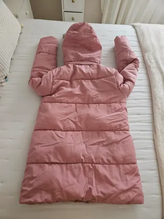 Plumífero rosa con capucha Talla M