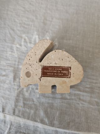 Scultura coniglio travertino Made in Italy