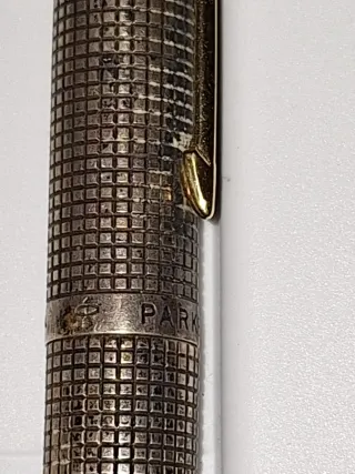 Pluma Parker años 50 de plata y oro 14k.