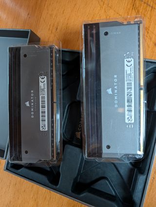 Corsair DDR5 Dominator Titanium 64GB