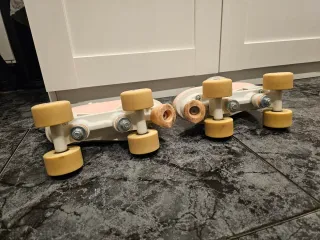 Patinas 4 ruedas Oxelo color rosa talla 35