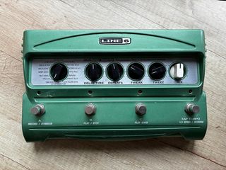 Delay Looper para guitarra Line6 DL4 modeler